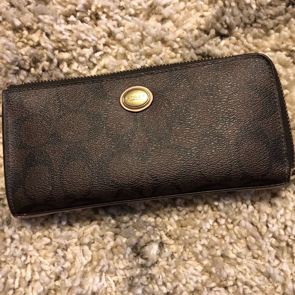Coach wallet